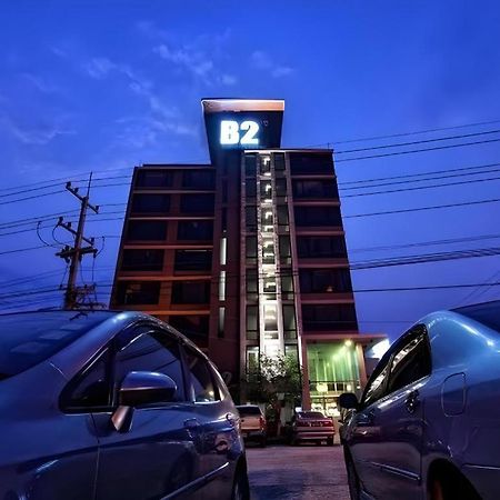 B2 Black Business And Budget Hotel Csiangmaj Kültér fotó