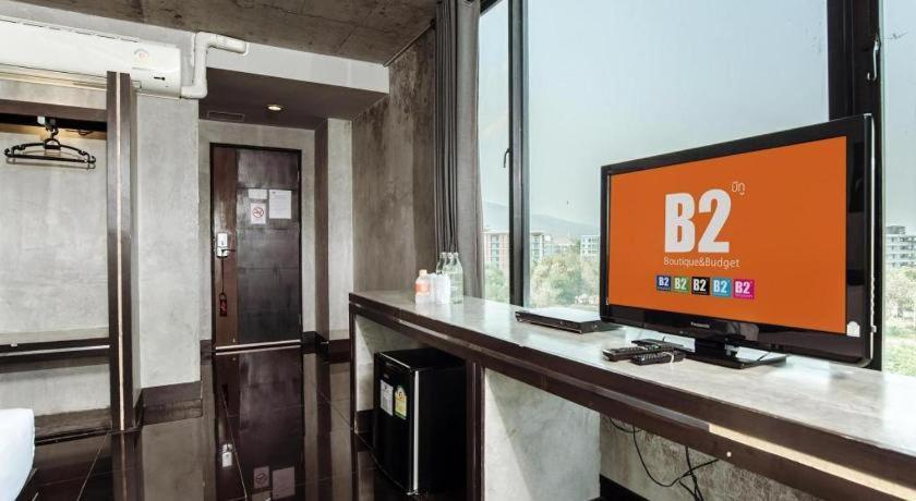 B2 Black Business And Budget Hotel Csiangmaj Kültér fotó