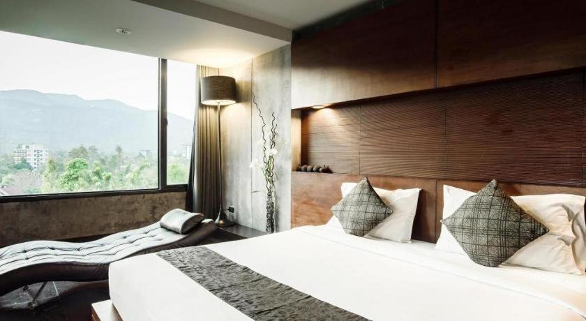 B2 Black Business And Budget Hotel Csiangmaj Kültér fotó